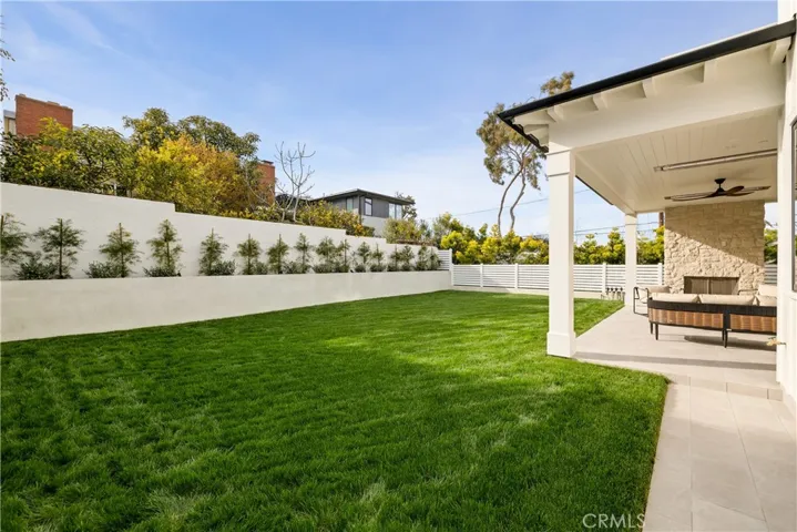 711 N Dianthus Street, Manhattan Beach, California 90266