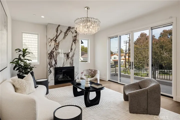 711 N Dianthus Street, Manhattan Beach, California 90266