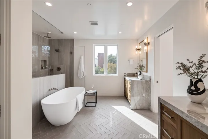 711 N Dianthus Street, Manhattan Beach, California 90266