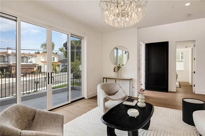 711 N Dianthus Street, Manhattan Beach, California 90266