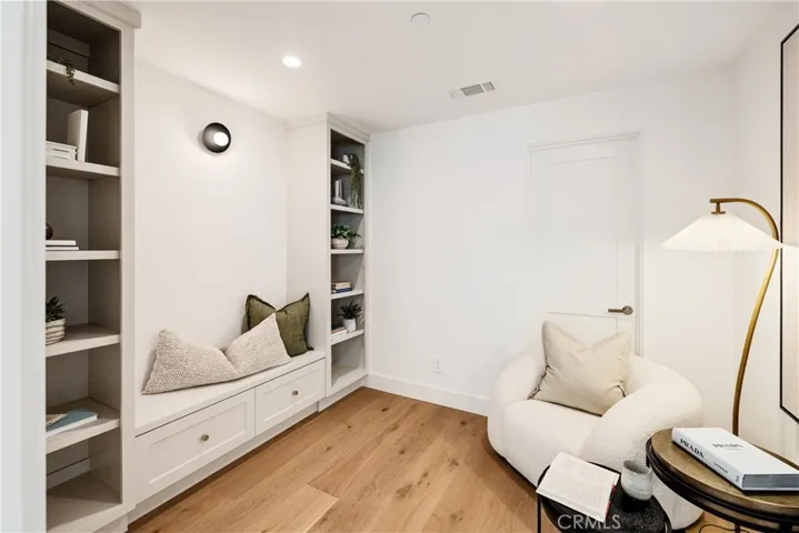 711 N Dianthus Street, Manhattan Beach, California 90266