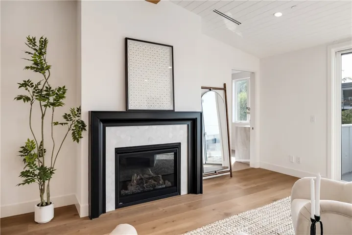 711 N Dianthus Street, Manhattan Beach, California 90266