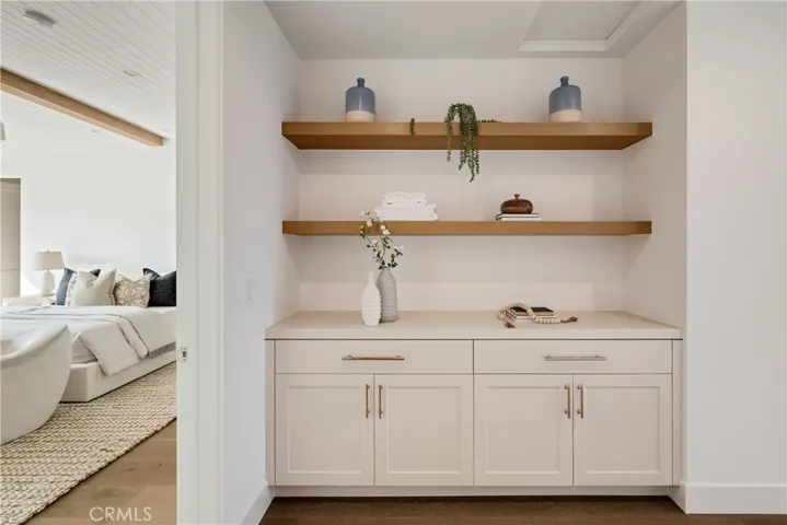 711 N Dianthus Street, Manhattan Beach, California 90266