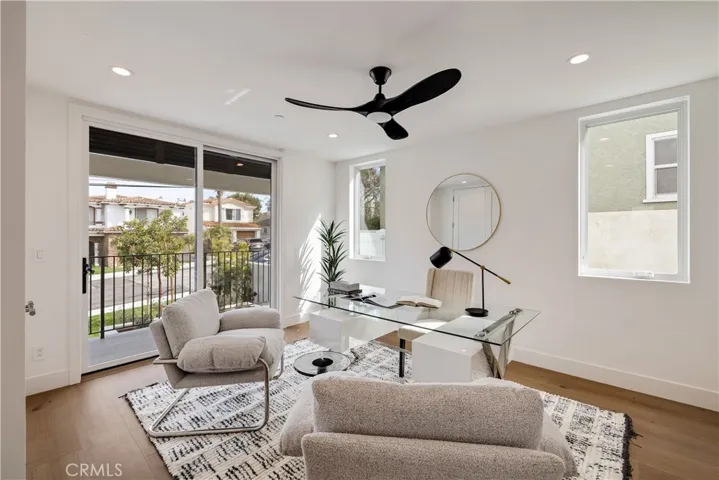 711 N Dianthus Street, Manhattan Beach, California 90266