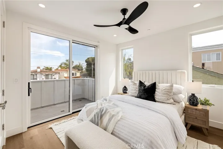 711 N Dianthus Street, Manhattan Beach, California 90266