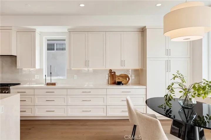 711 N Dianthus Street, Manhattan Beach, California 90266