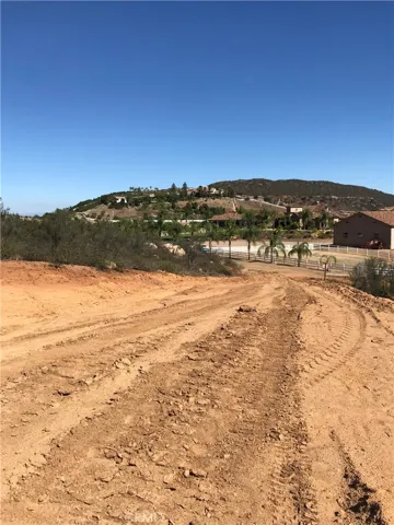 37711 Via Calorin, graded driveway.