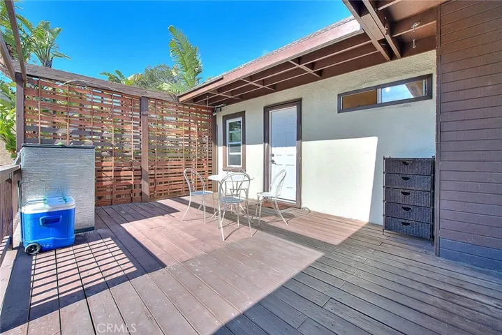 1888 E Villa Street, Pasadena, California 91107
