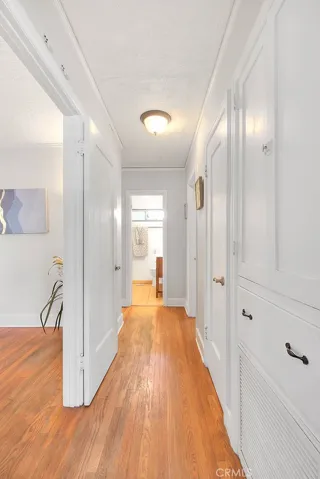 1888 E Villa Street, Pasadena, California 91107
