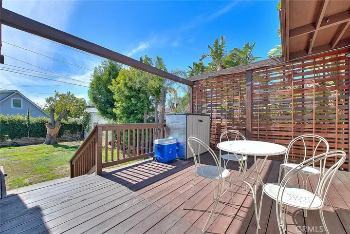 1888 E Villa Street, Pasadena, California 91107