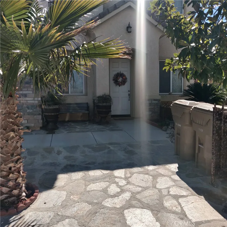 13023 Tehachapi Street, Hesperia, California 92344 home-pic-2