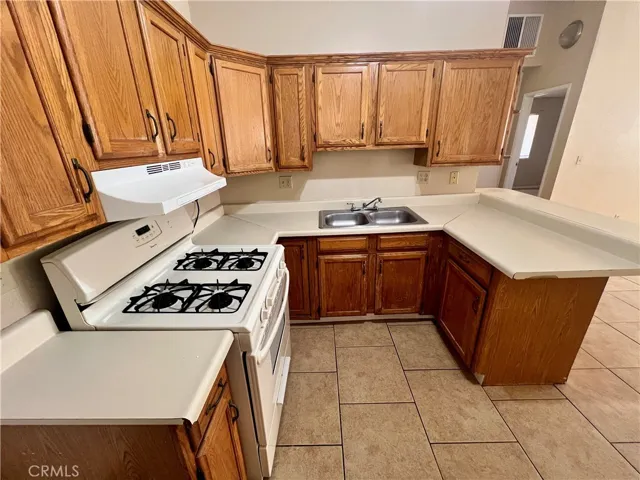 6947 Star Dune Avenue, 29 Palms, California 92277