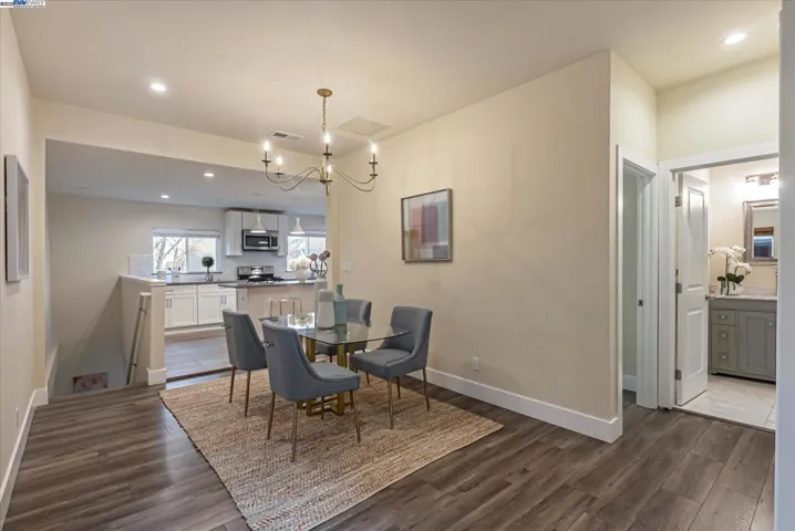 2219 E 27th St, Oakland, California 94606