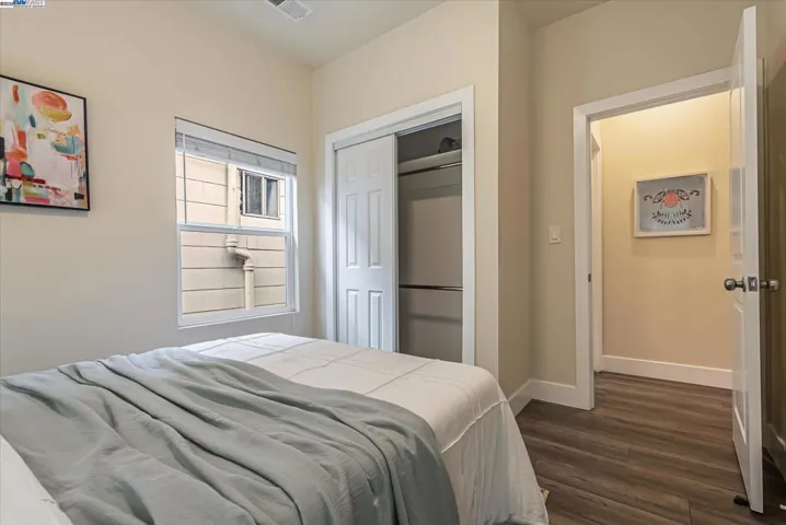 2219 E 27th St, Oakland, California 94606