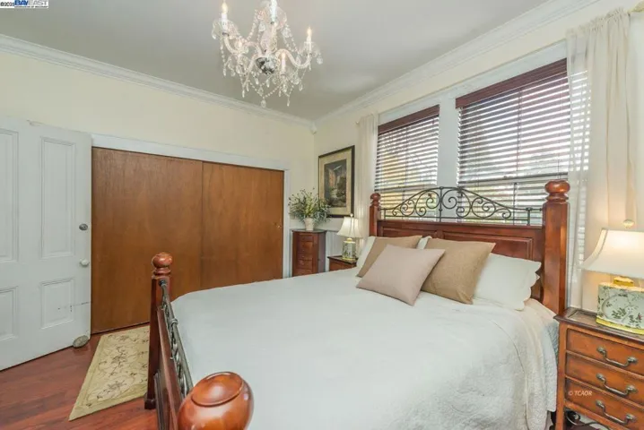 65 Court St., Weaverville, California 96093