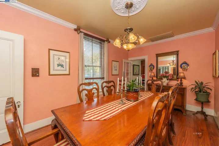 65 Court St., Weaverville, California 96093