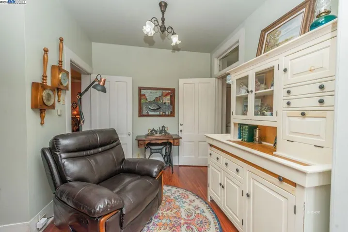 65 Court St., Weaverville, California 96093