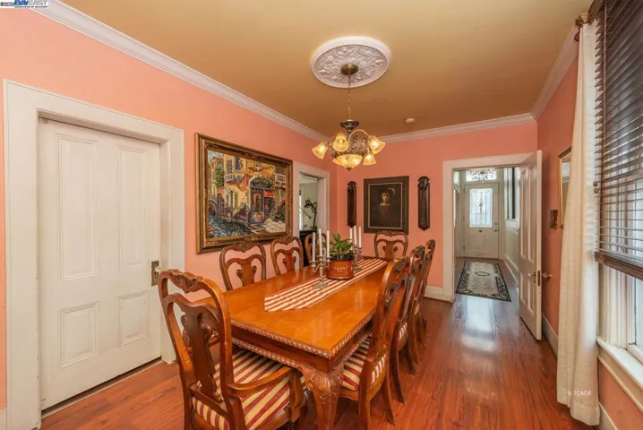 65 Court St., Weaverville, California 96093