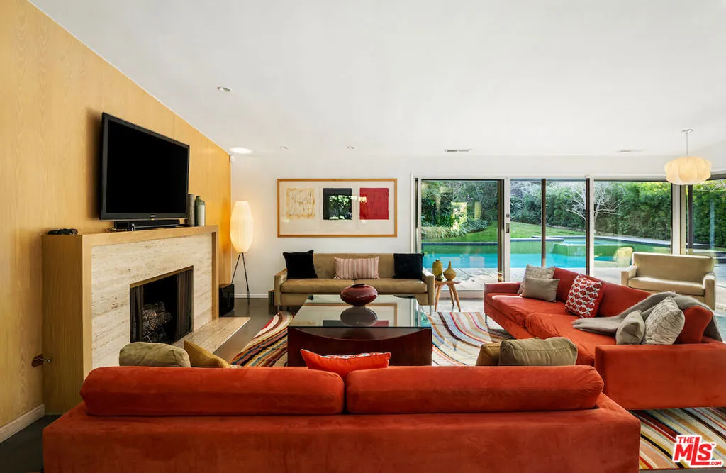 9410 Eden Drive, Beverly Hills, California 90210 home-pic-9