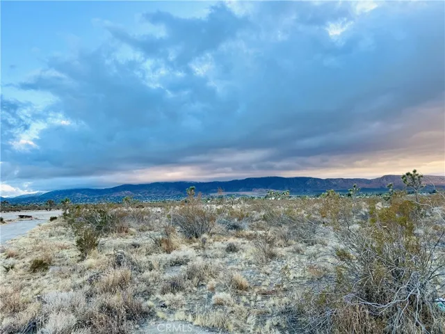 0 La Mesa Road, Pinon Hills, California 92372