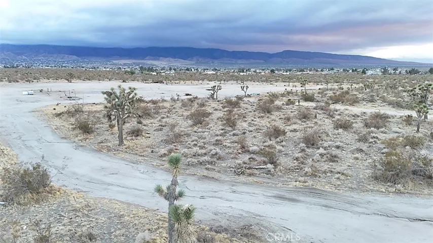 0 La Mesa Road, Pinon Hills, California 92372