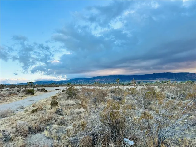 0 La Mesa Road, Pinon Hills, California 92372