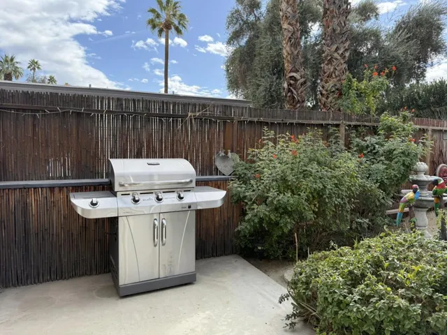 Bbq area