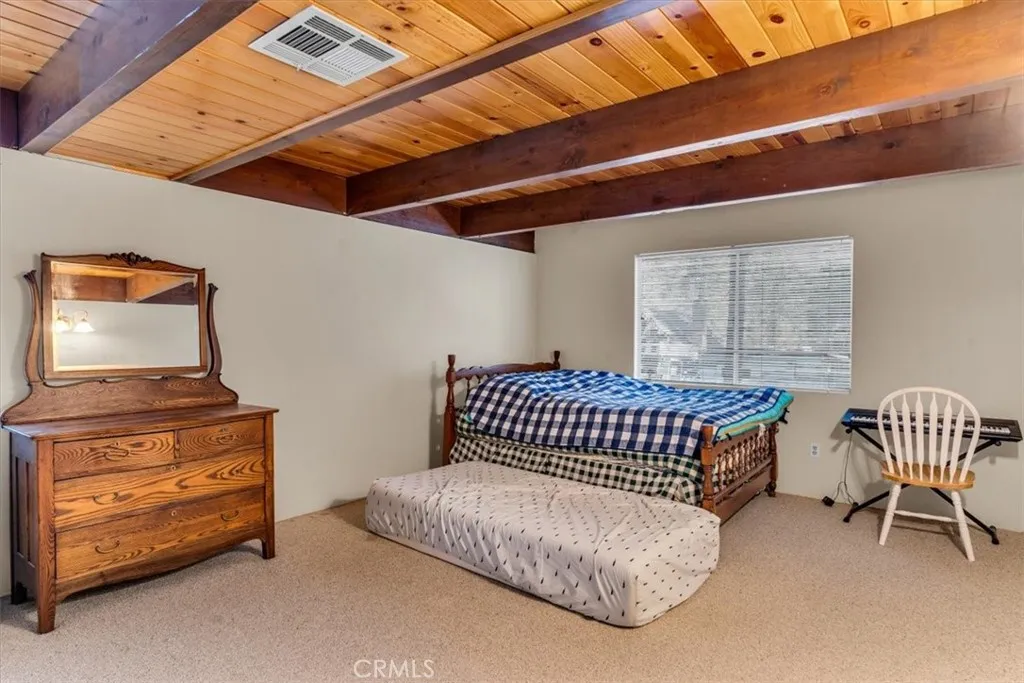 1627 Barbara Street, Wrightwood, California 92397 home-pic-18