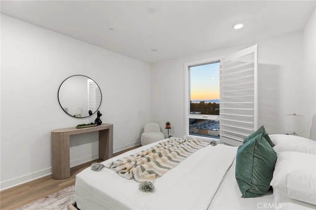 1703 Rivington, Irvine, California 92612 home-pic-6