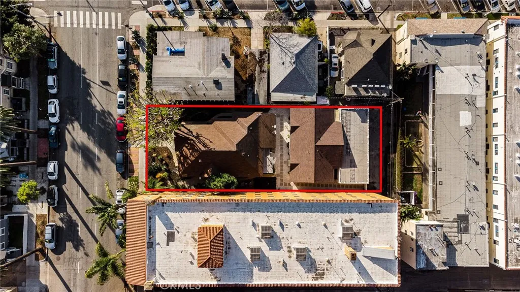 237 W 6th Street, Long Beach, California 90802 home-pic-37