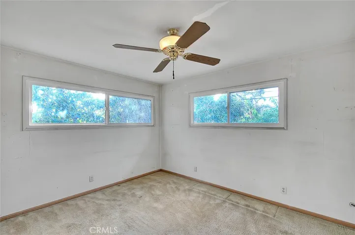 Another guest bedroom