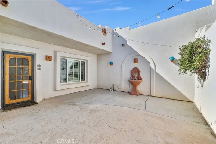 Entry Courtyard