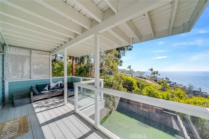 979 Capistrano Avenue, Laguna Beach, California 92651
