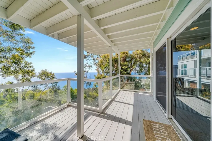 979 Capistrano Avenue, Laguna Beach, California 92651