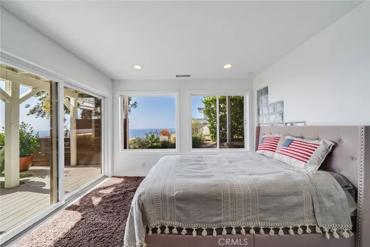 979 Capistrano Avenue, Laguna Beach, California 92651