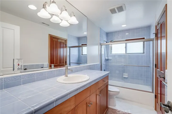 979 Capistrano Avenue, Laguna Beach, California 92651
