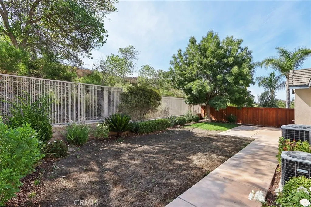 35476 Sumac Avenue, Murrieta, California 92562 home-pic-43