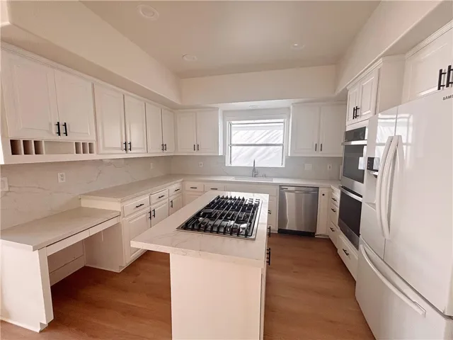 1321 #1/2 W Bay Avenue, Newport Beach, California 92661
