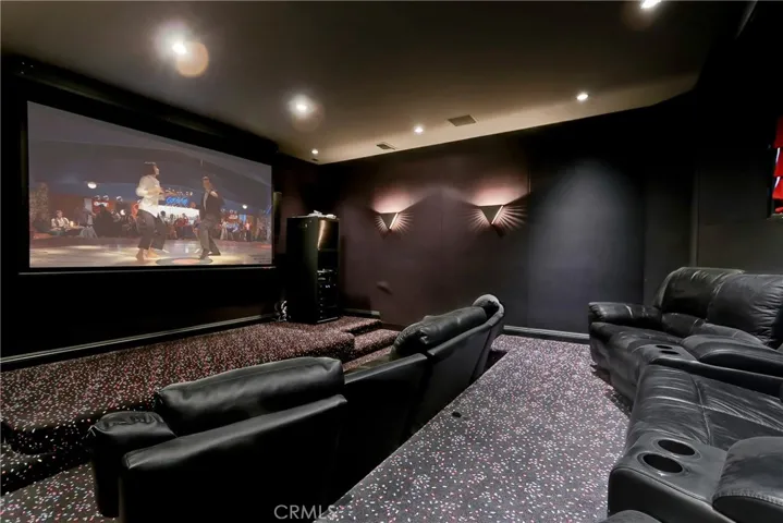 theater rom
