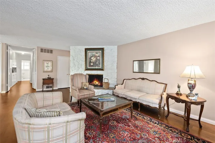 1250 S Orange Grove Boulevard 8, Pasadena, California 91105