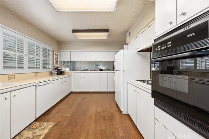 1250 S Orange Grove Boulevard 8, Pasadena, California 91105