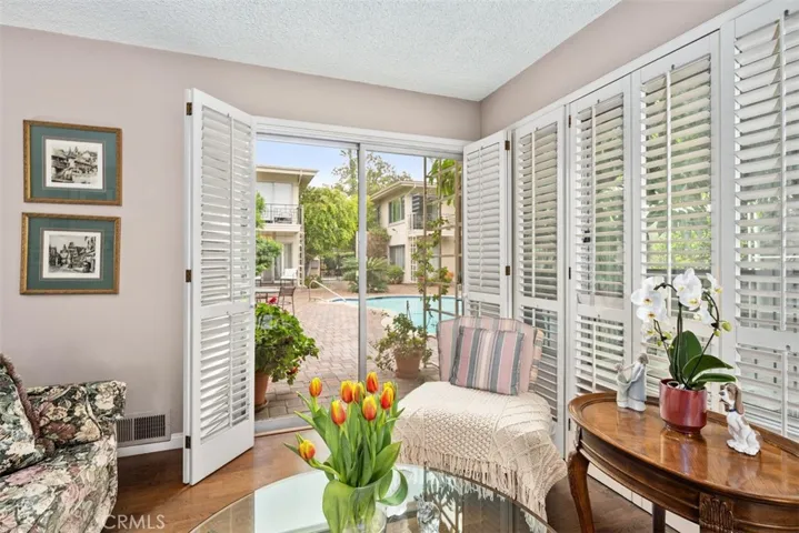 1250 S Orange Grove Boulevard 8, Pasadena, California 91105