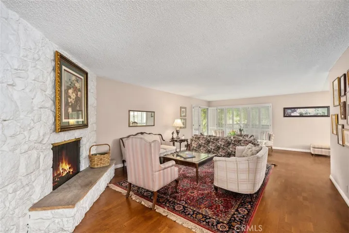 1250 S Orange Grove Boulevard 8, Pasadena, California 91105
