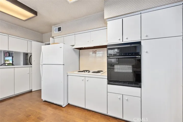 1250 S Orange Grove Boulevard 8, Pasadena, California 91105