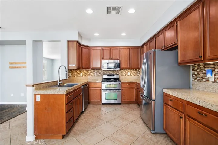 31244 Palomar Road, Menifee, California 92584