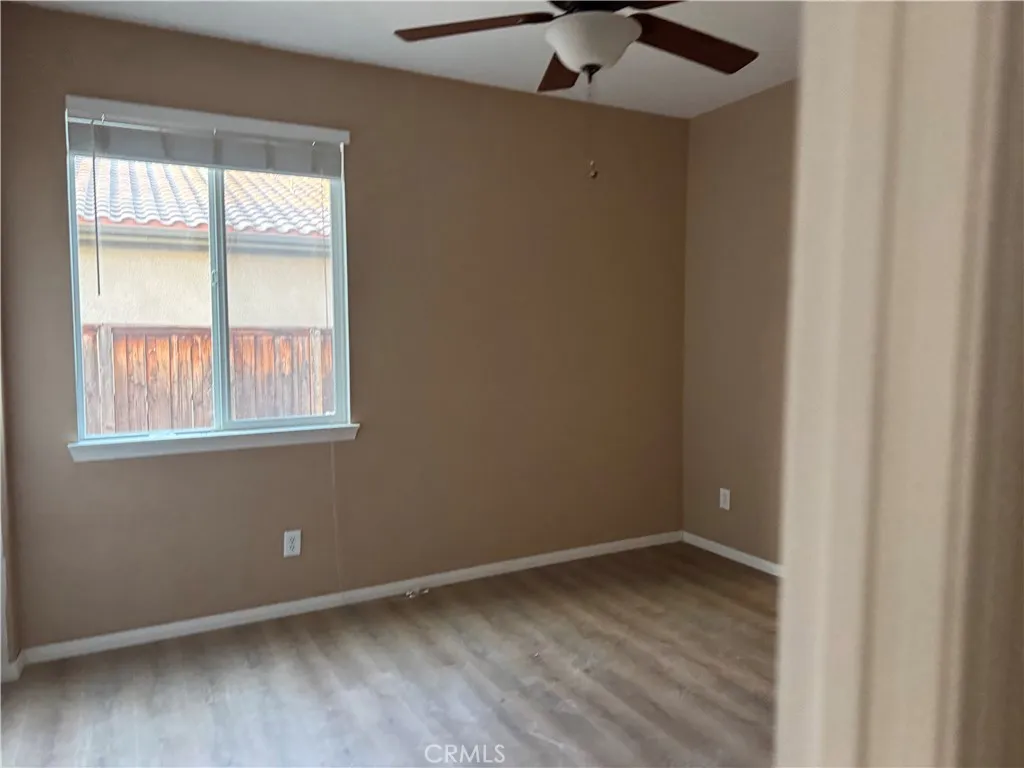 594 Hyacinth Road, San Jacinto, California 92582 home-pic-4