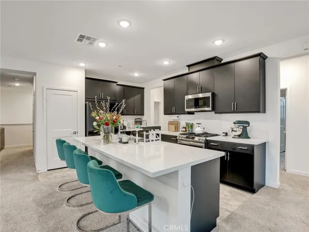 250 Niebla Lane, Mission Viejo, California 92692
