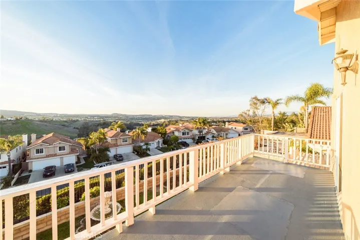 28935 El Apajo, Laguna Niguel, California 92677