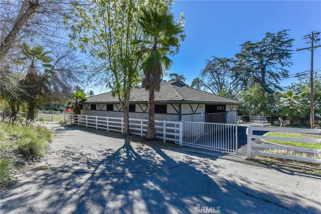 99 Bliss Canyon Road, Bradbury, California 91008 home-pic-27