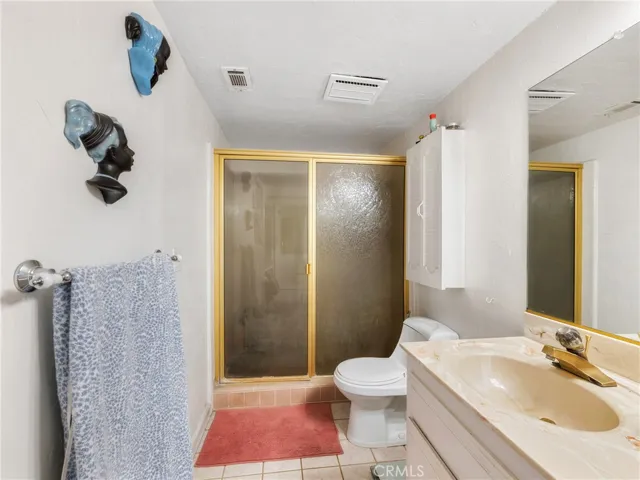 27767 Hummingbird Lane, Helendale, California 92342